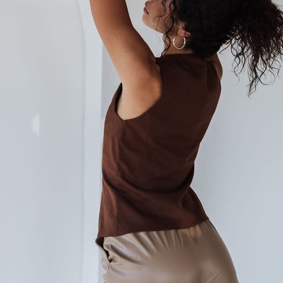 Brown Linen Blend Button Vest Top Tailored Waistcoat Style NWT Medium - Picture 5 of 8